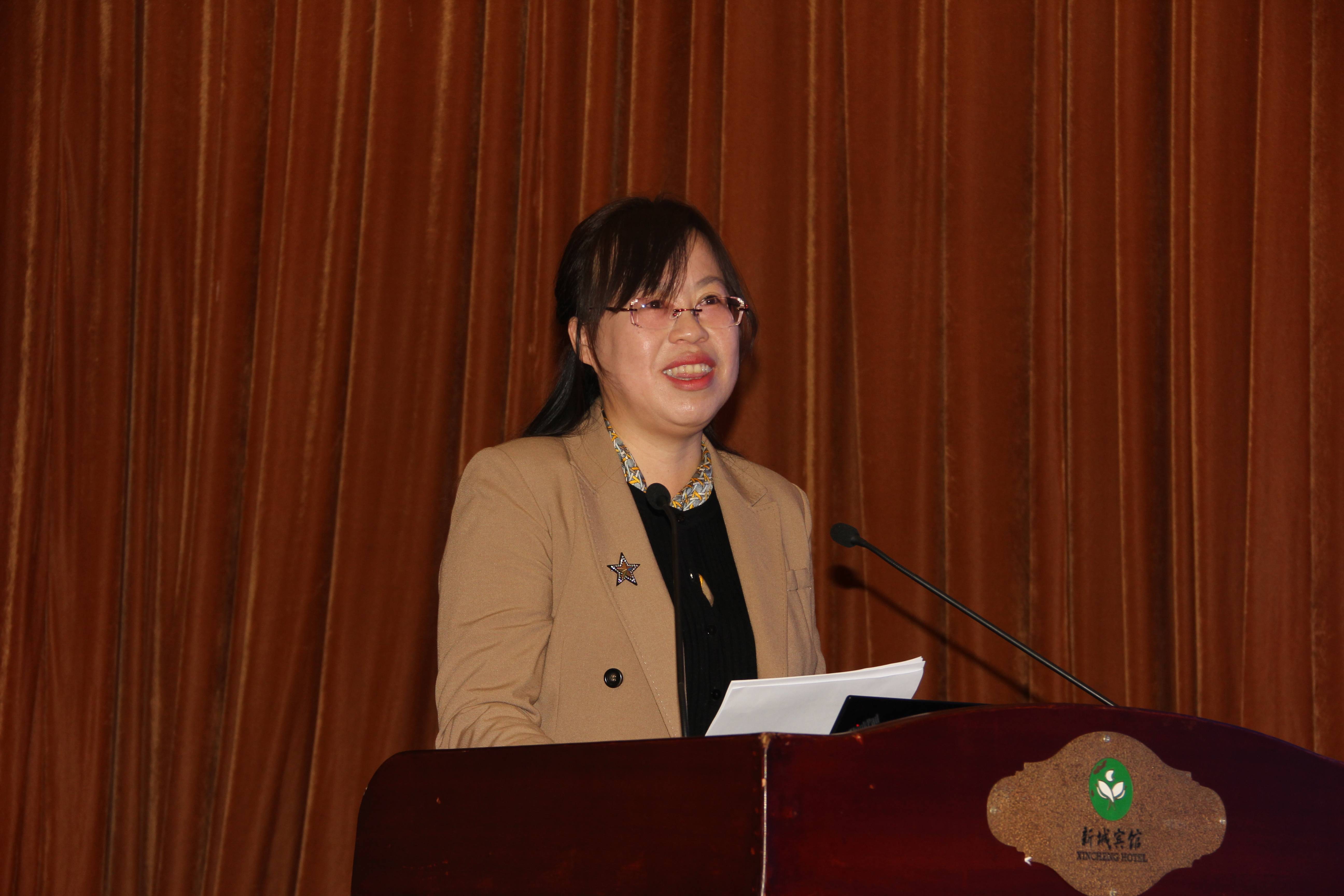 内蒙古科协举办“百名专家走进盟市旗县科普传播行” 经验交流分享暨科普专家团培训会
