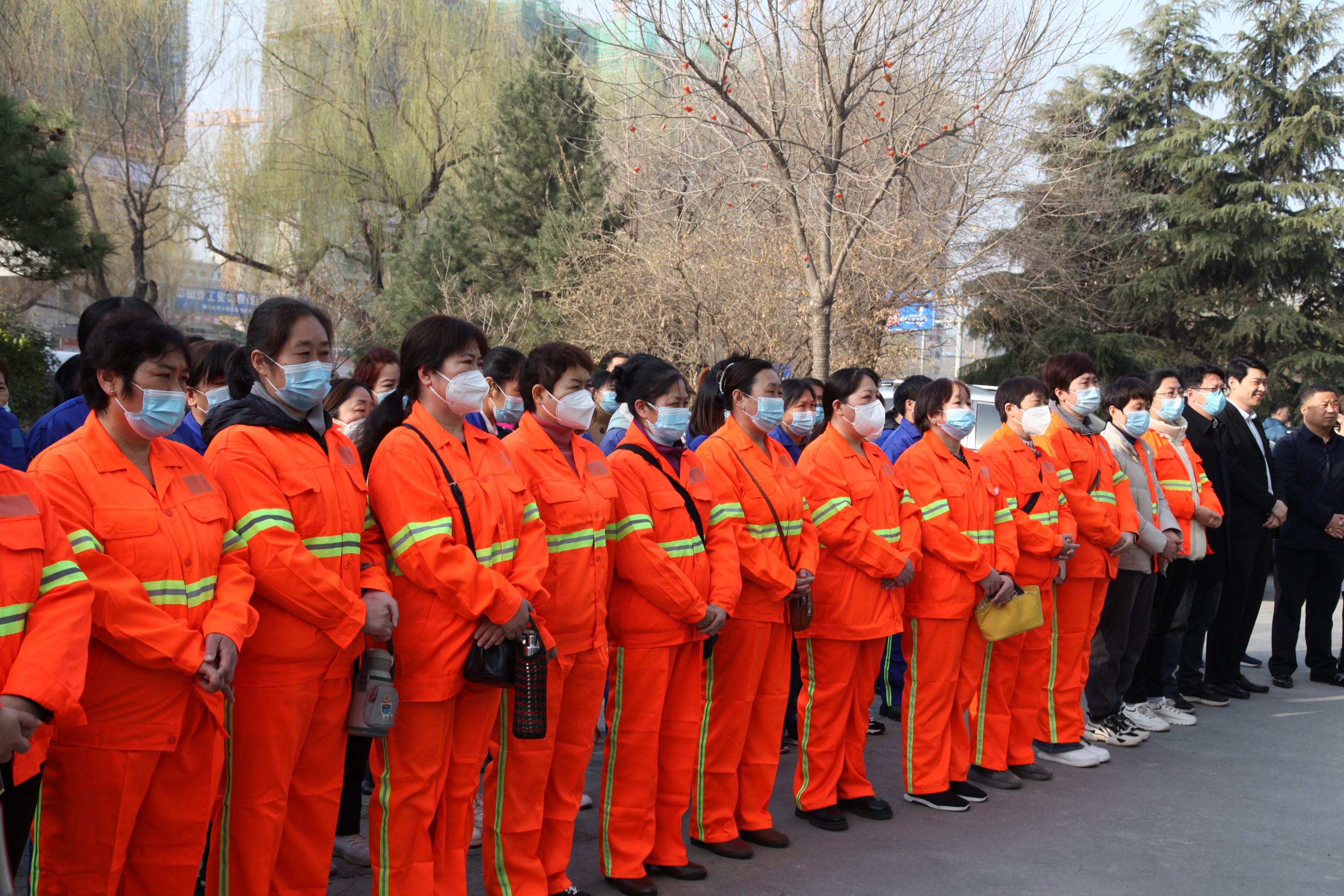 学雷锋纪念日!章丘情系环卫工 “诊”心送健康